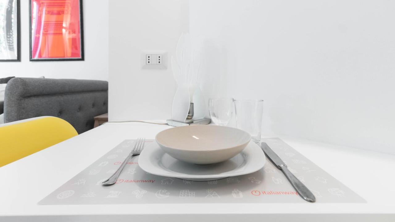 Apartment Italianway - Raffaello Sanzio 17 Mailand